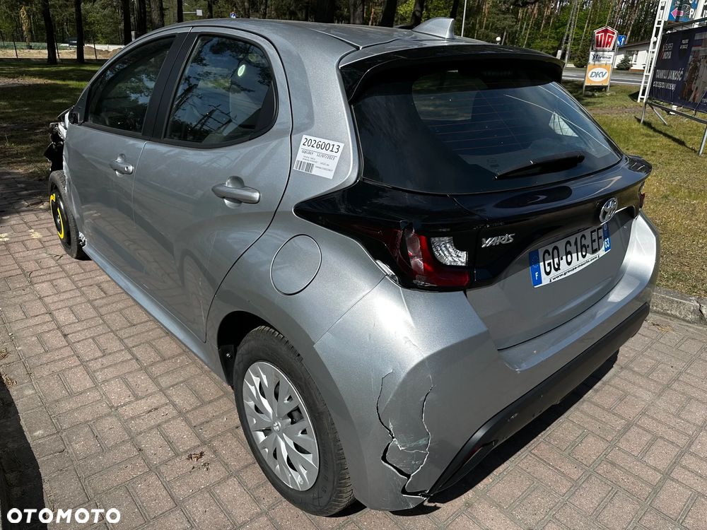 Toyota Yaris - 3