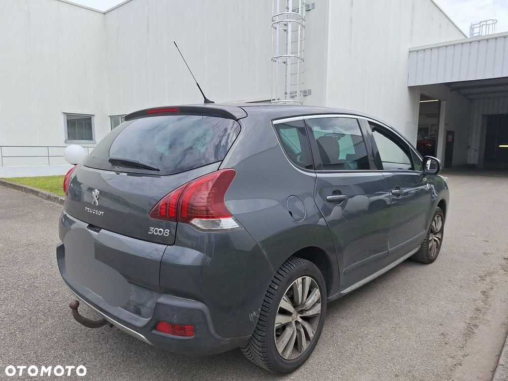 Peugeot 3008 PureTech 130 Stop & Start GPF Allure Pack - 7