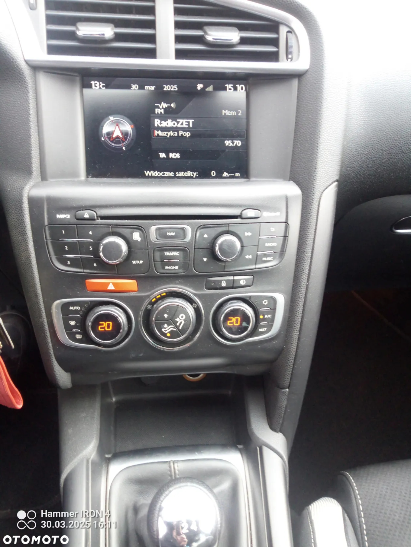 Citroën DS4 e-HDi 115 Chic - 12