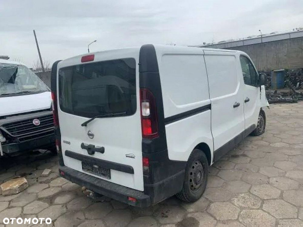 Nissan NV300 - 4