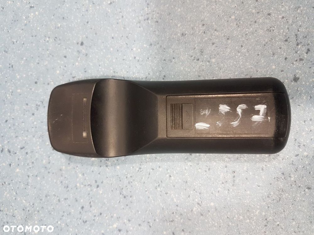 CHRYSLER TOWN AND COUNTRY IV WYŚWIETLACZ DVD - 7