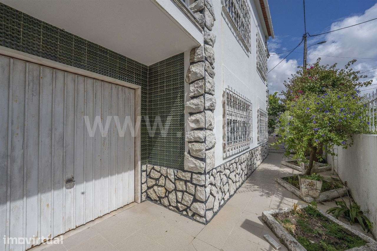 Moradia Isolada T5; Bairro do Soutelo - Grande imagem: 3/27