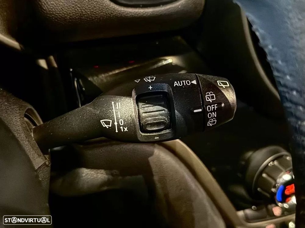 MINI Countryman Cooper SE ALL4 Auto - 29