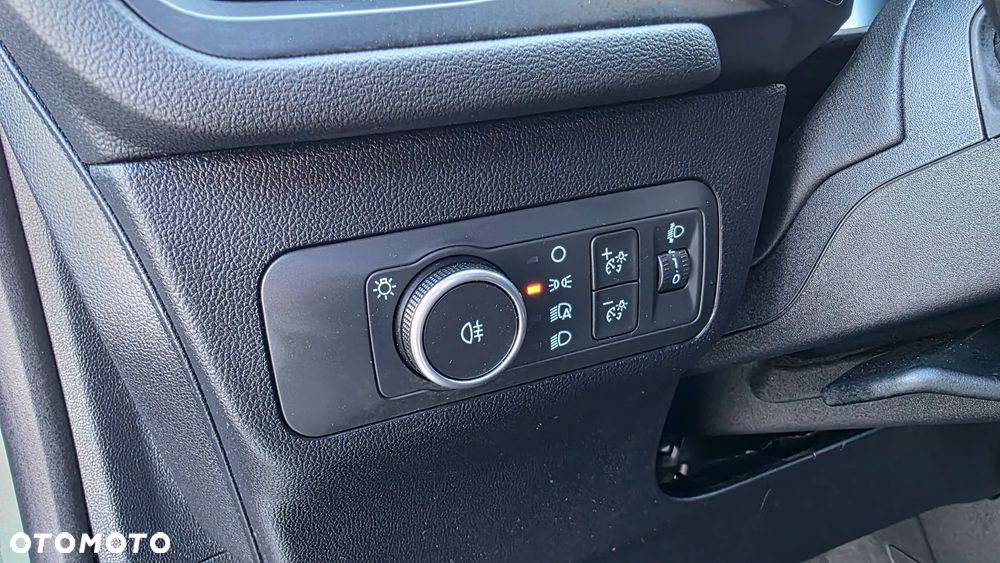 Ford Kuga 2.5 Duratec FHEV ST-LINE - 23