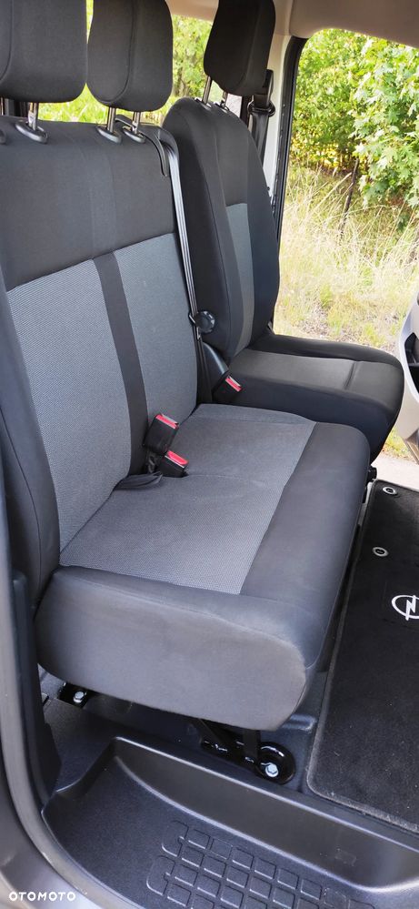 Opel Vivaro - 29