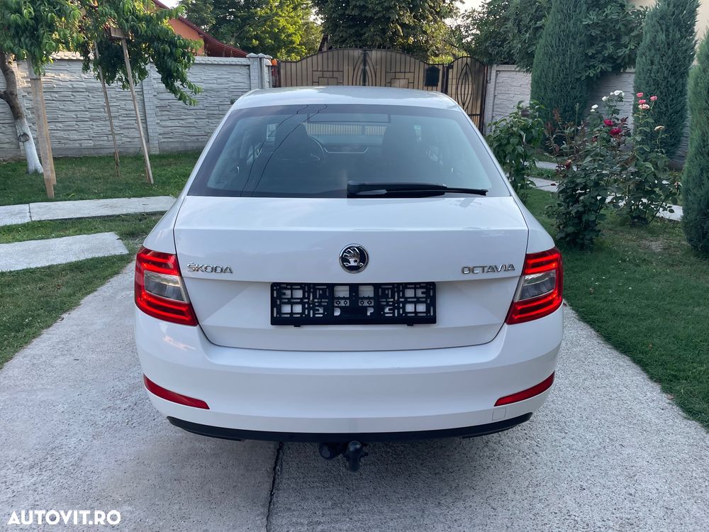 Skoda Octavia - 11