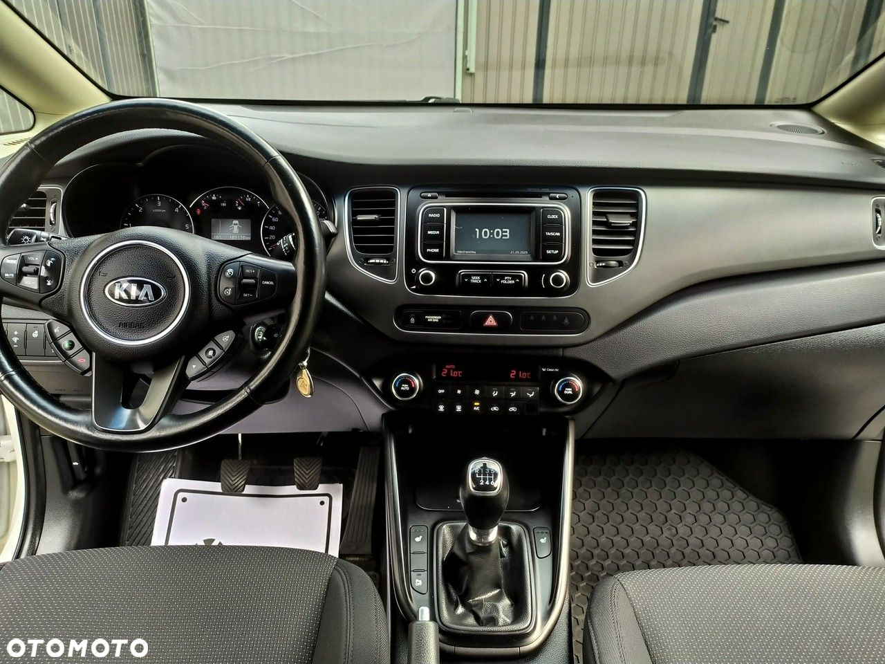 Kia Carens 1.7 CRDi Spirit - 18