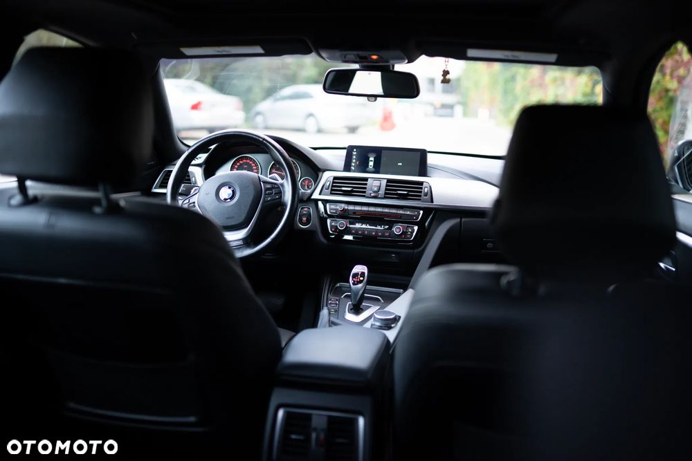 BMW Seria 4 430i Gran Coupe xDrive Luxury Line - 16