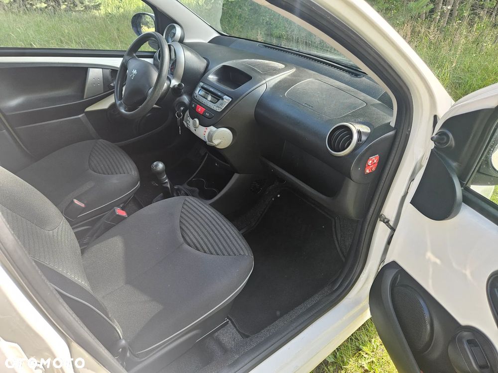 Peugeot 107 1.0 Trendy - 4