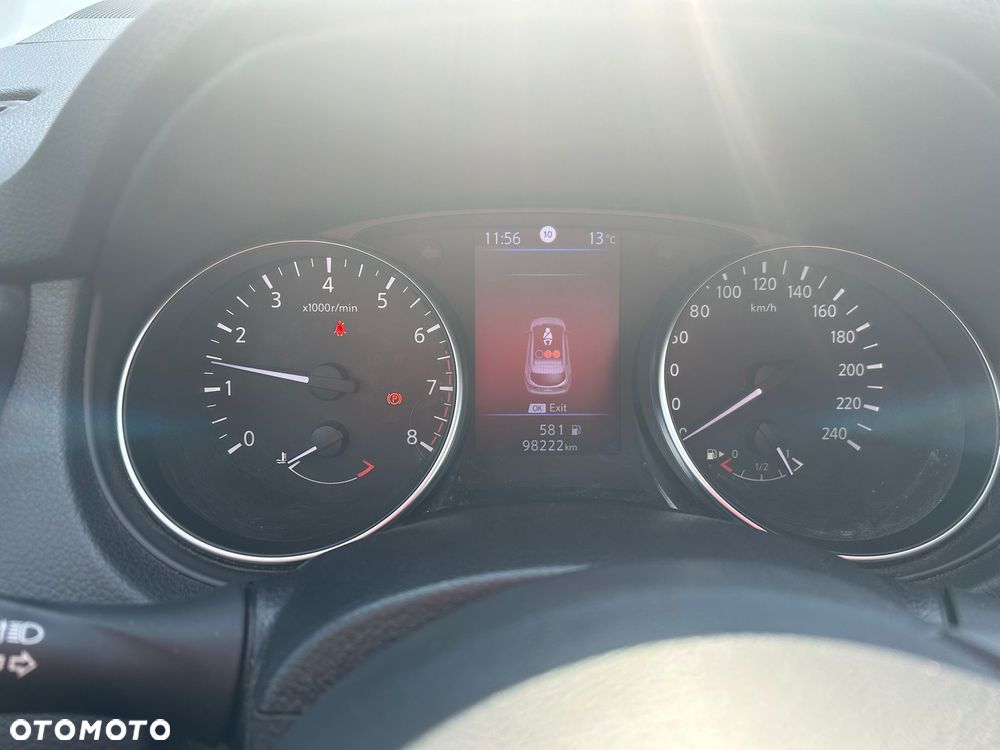 Nissan Qashqai 1.3 DIG-T N-Connecta - 17