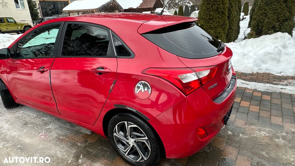 Hyundai i30 i30cw 1.6 CRDi Style - 24