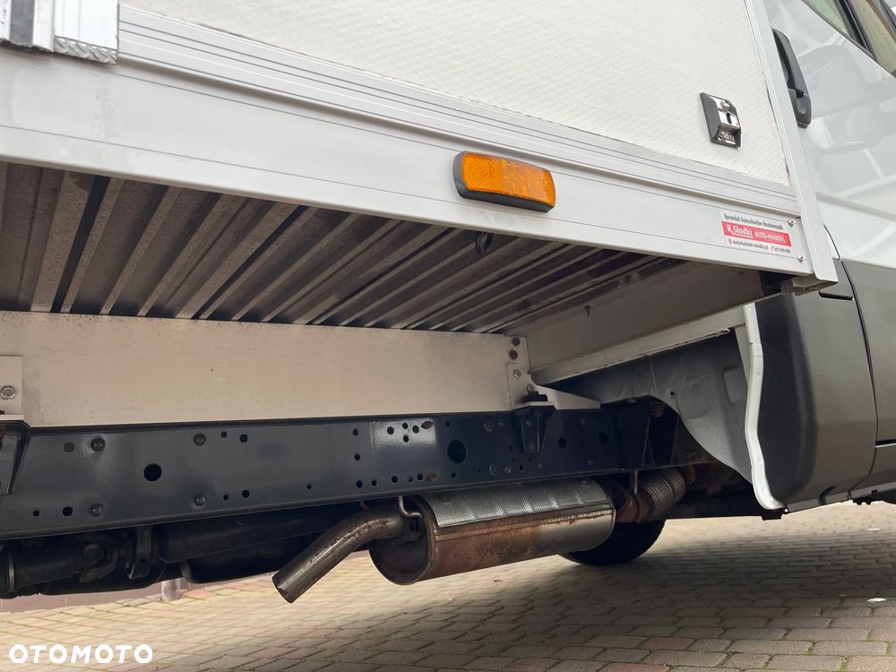 Iveco Daily Izoterma Winda - 12