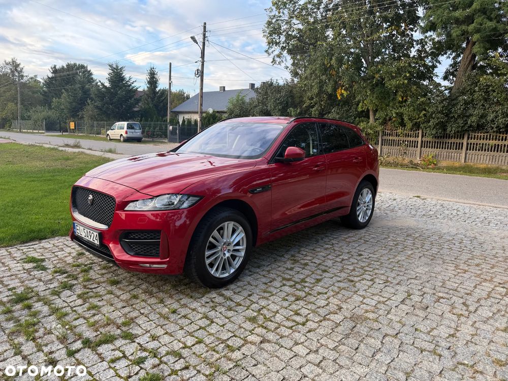 Jaguar F-Pace - 1