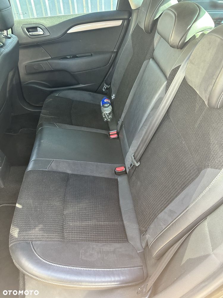 Citroën C4 - 6