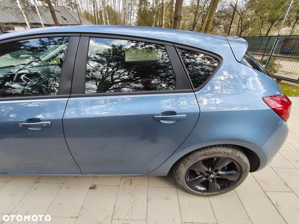 Opel Astra 1.4 Turbo Edition - 8