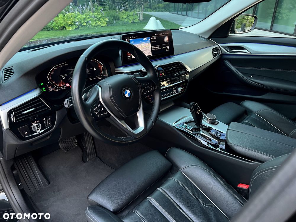 BMW Seria 5 520d MHEV Luxury Line sport - 19