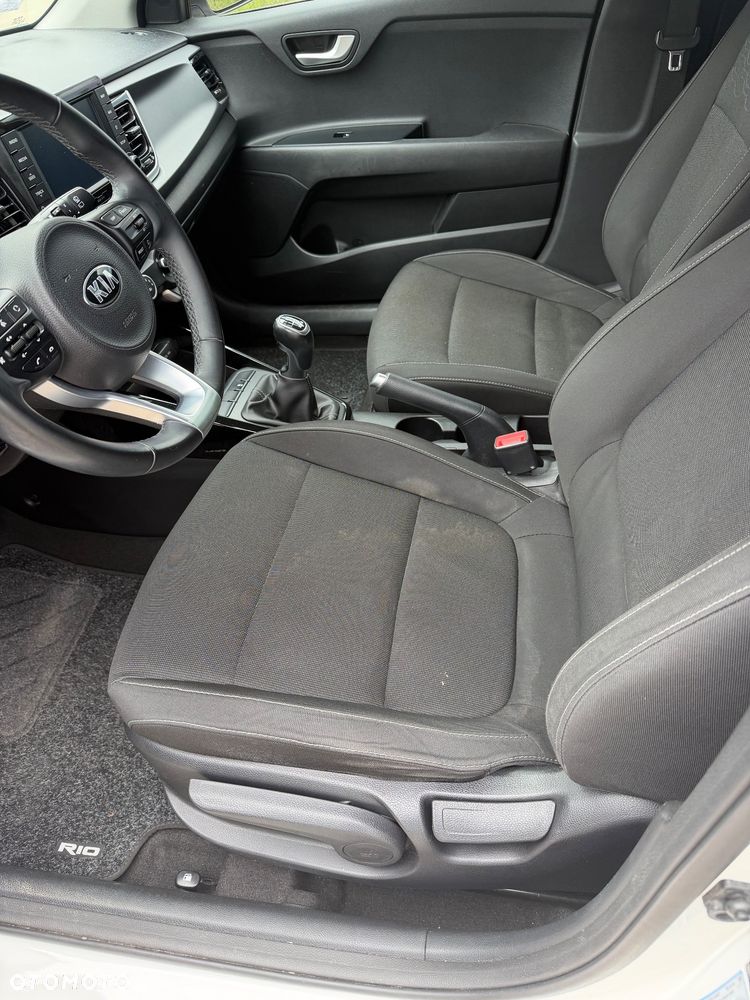Kia Rio 1.4 crdi L - 7