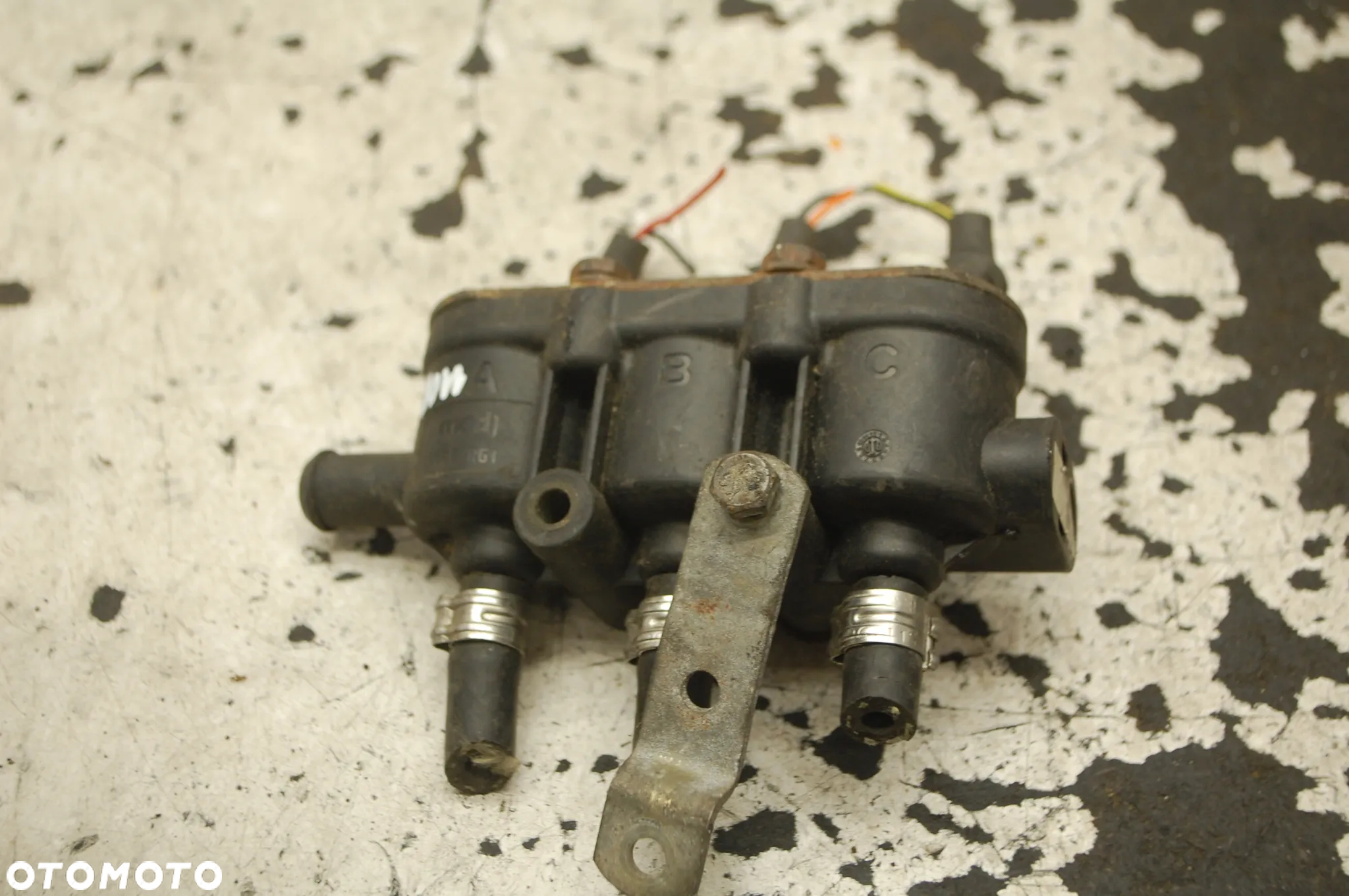 LISTWA WTRYSKOWA GAZU LPG 110R-000057 2.8 VR6 3.2 VW TOAUREG AUDI SEAT SKODA - 3