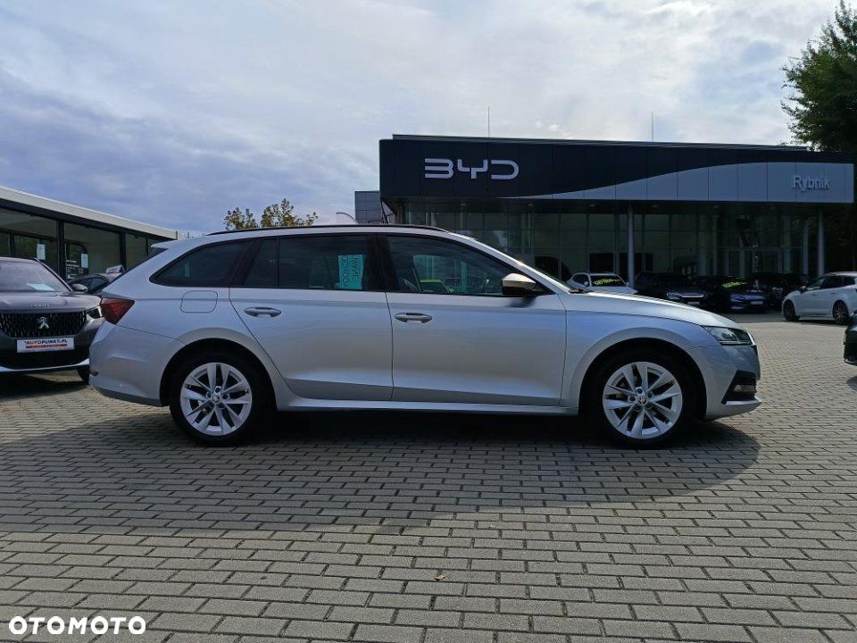 Skoda Octavia - 6