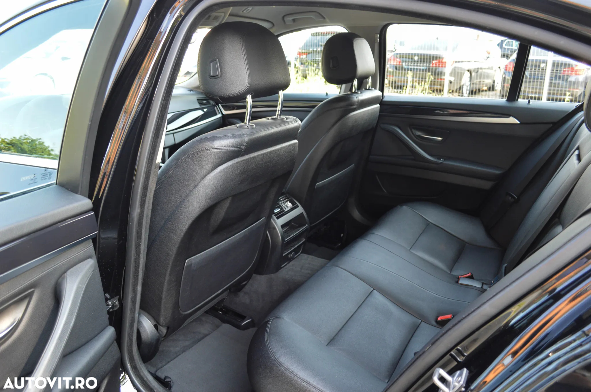 BMW Seria 5 520d Aut. - 6