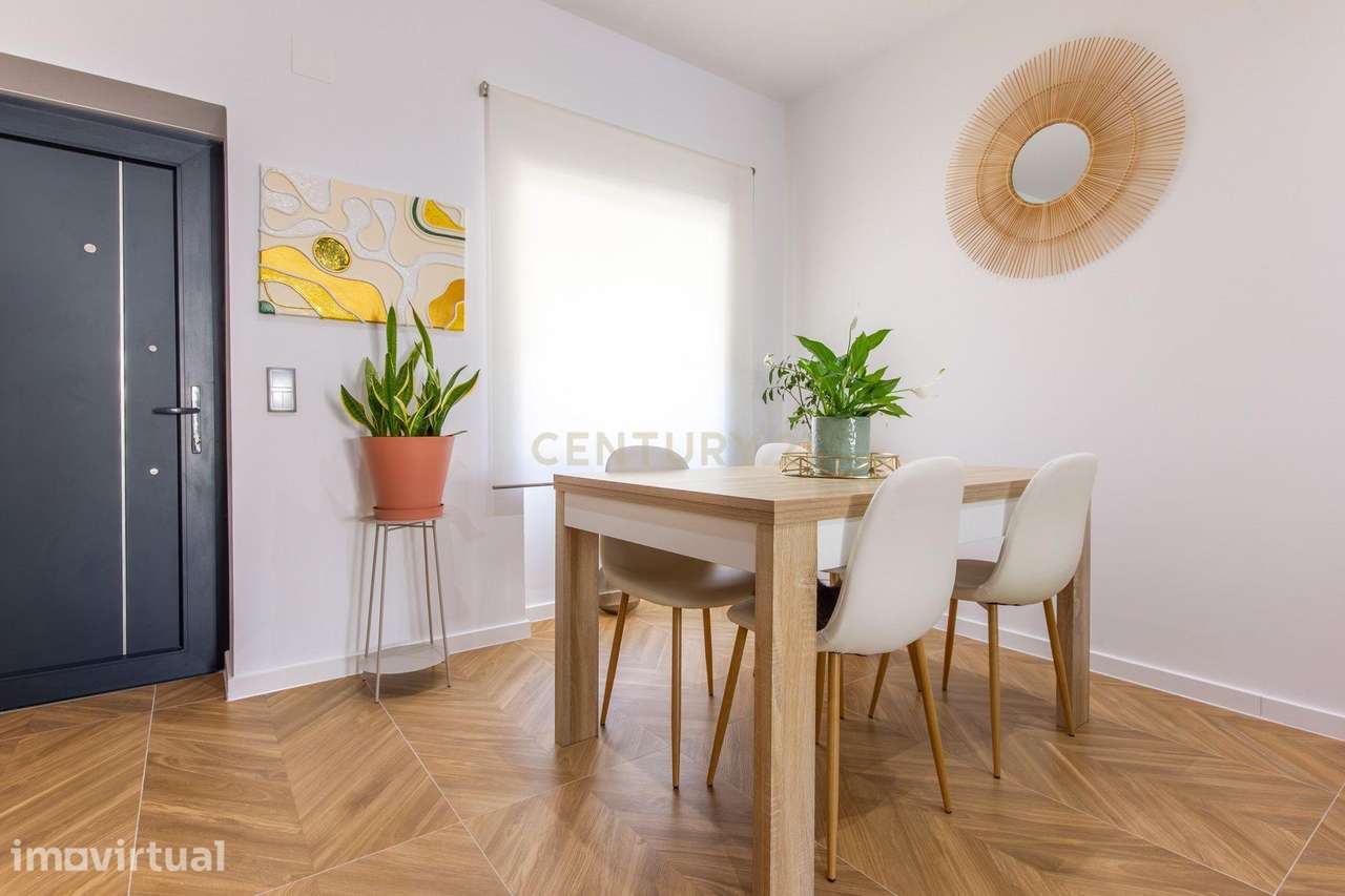 Moradia T2 Renovada com logradouro em Montijo - Grande imagem: 3/24