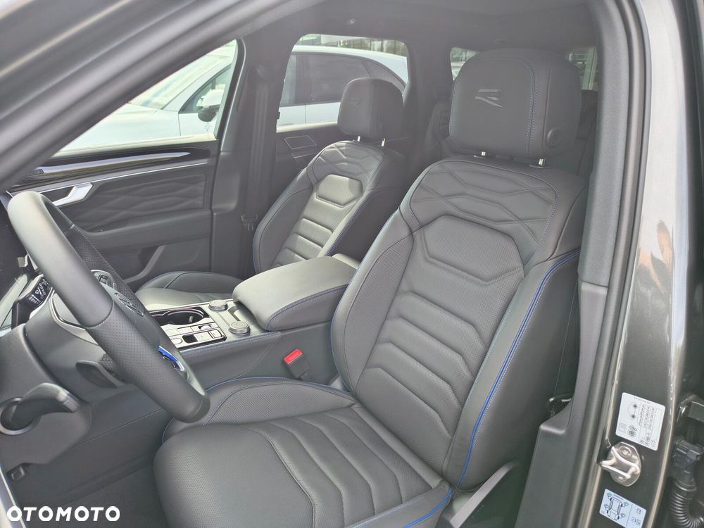 Volkswagen Touareg - 13