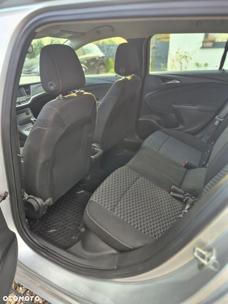 Opel Astra V 1.4 T Enjoy S&S - 8