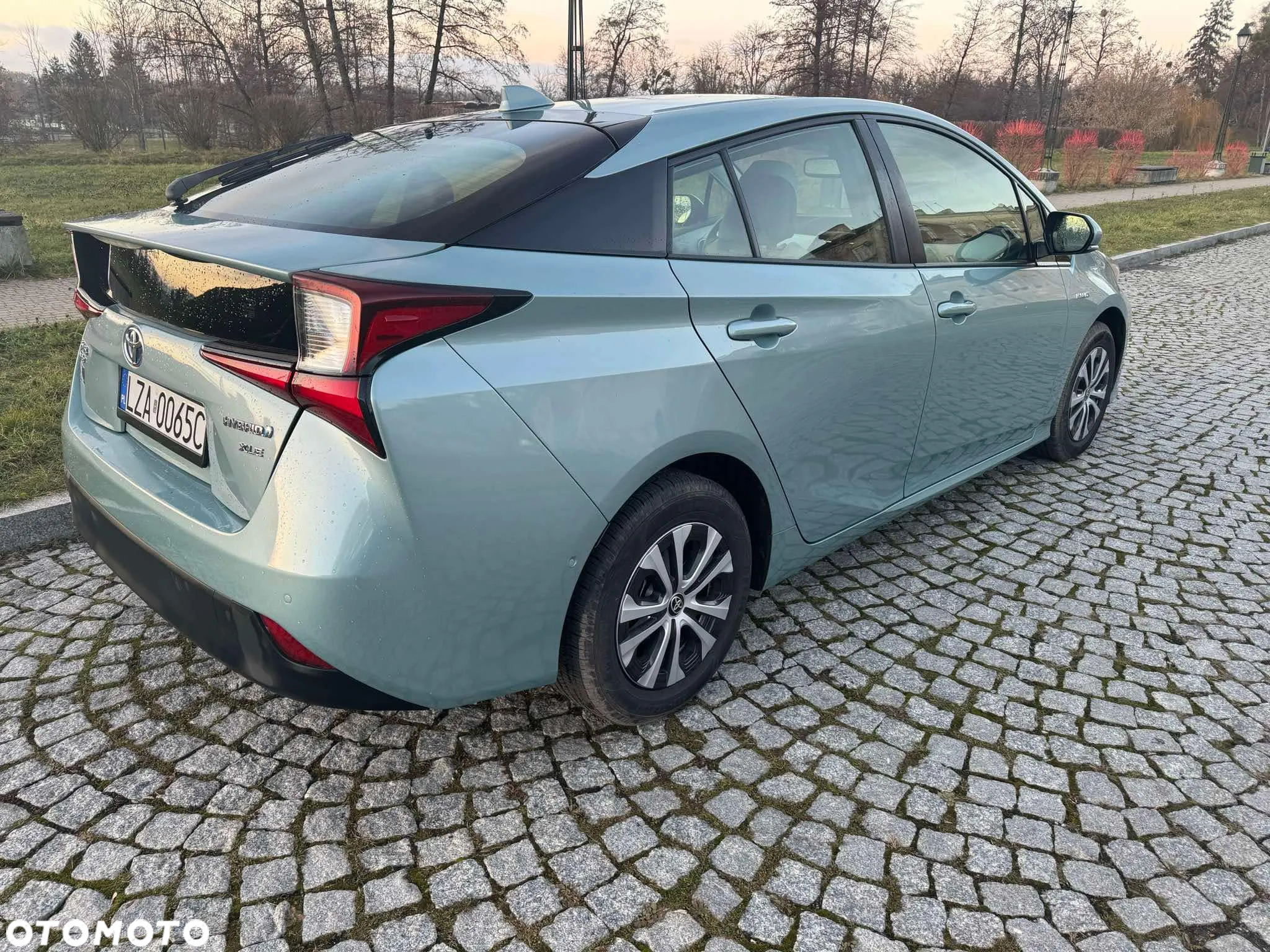 Toyota Prius 1.8 Hybrid Prestige - 9