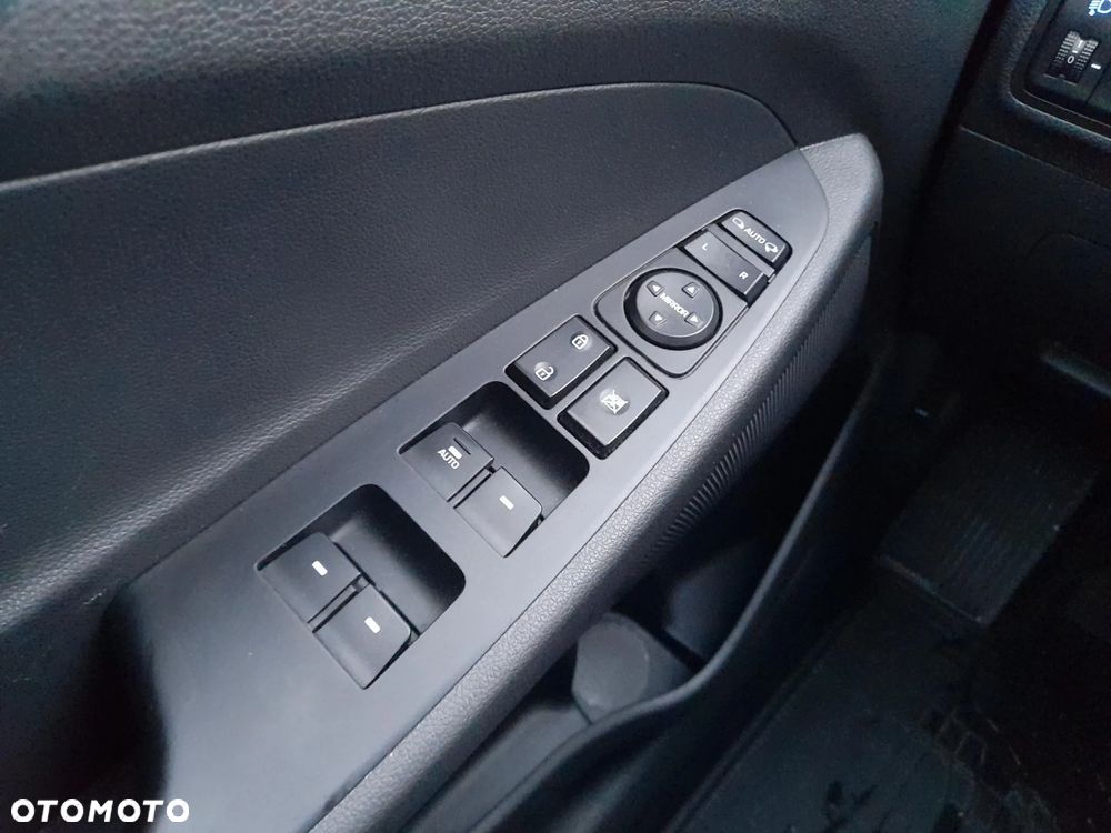 Hyundai Tucson 1.7 CRDI BlueDrive Comfort 2WD DCT - 18