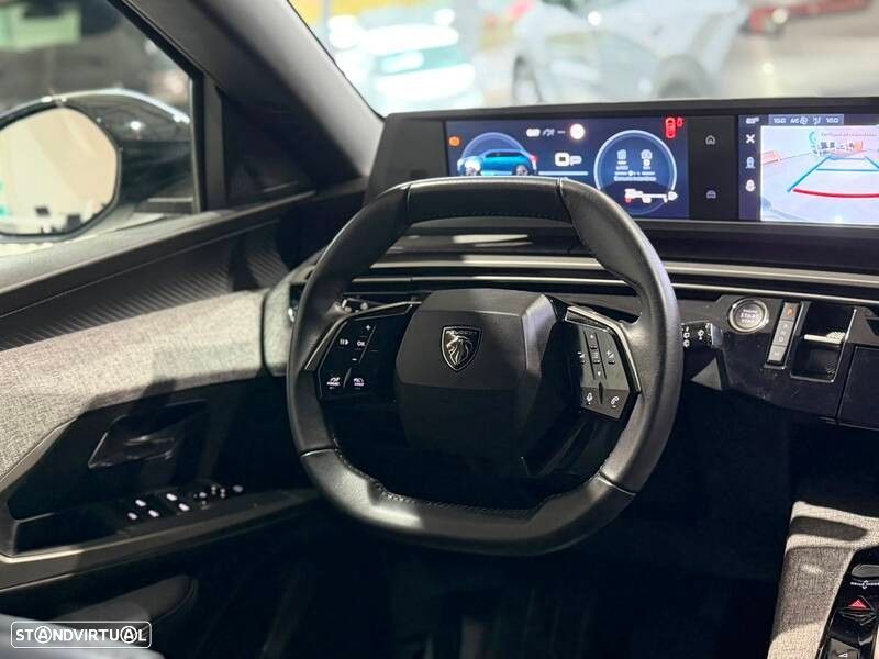 Peugeot 5008 1.2 Hybrid Allure e-DCS6 - 11