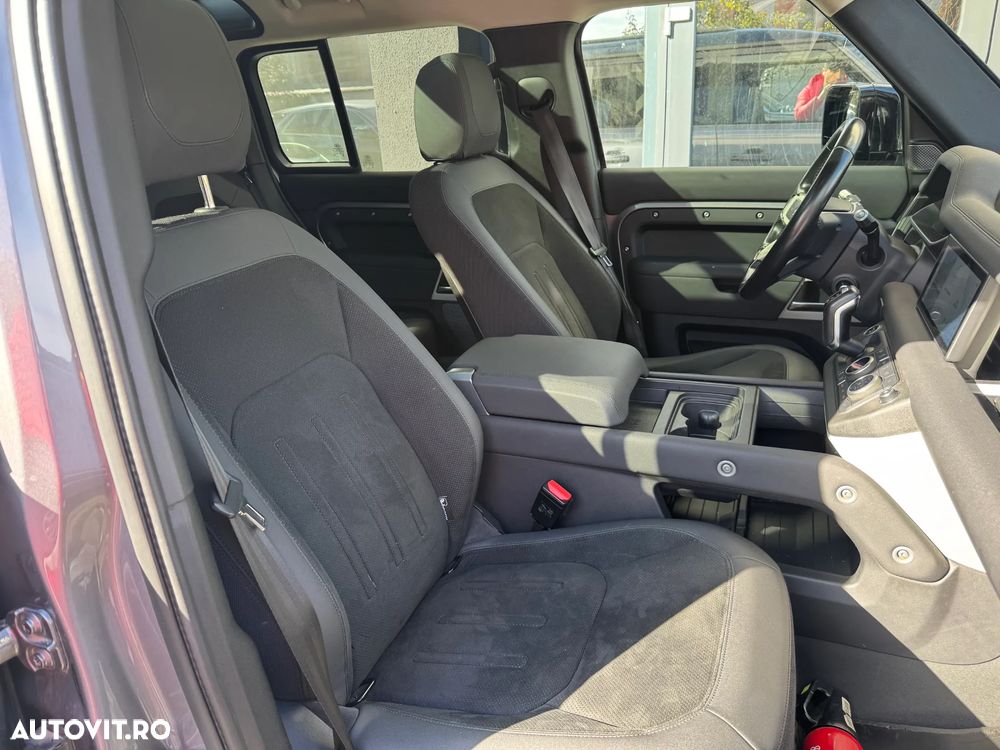 Land Rover Defender 110 2.0 P300 SE - 13