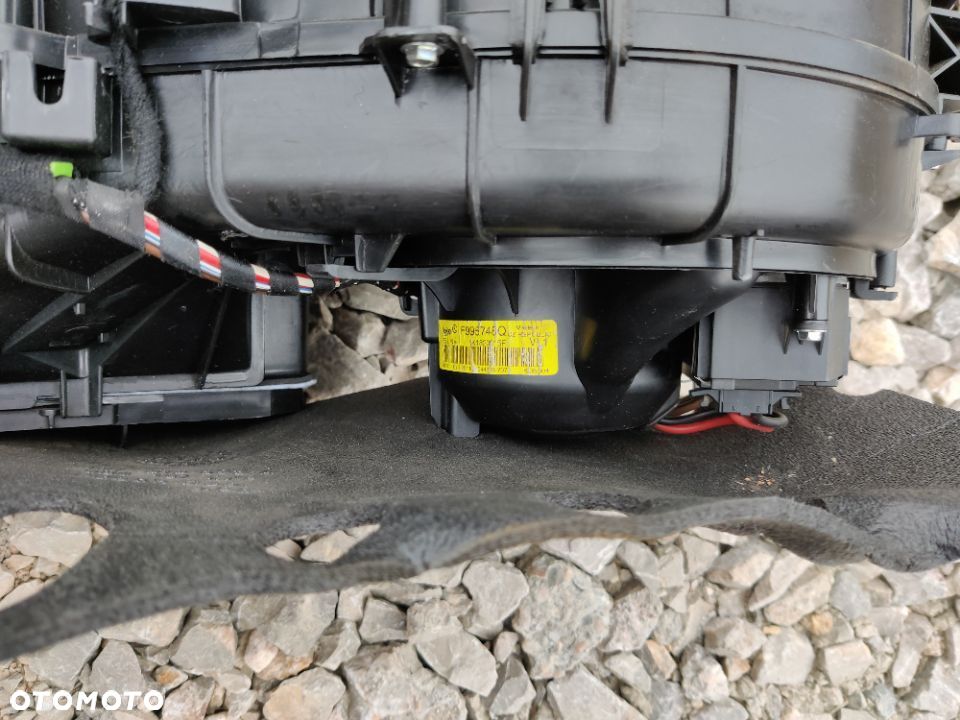 Nagrzewnica Skoda Octavia 2 fl  II lift Klimatronik 1Z1820003EN Climatronic Europa EU - 3