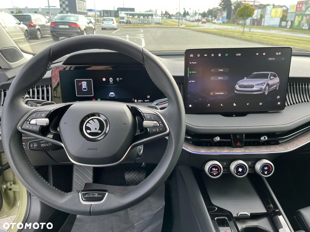 Skoda Superb 2.0 TDI SCR L&K DSG - 13