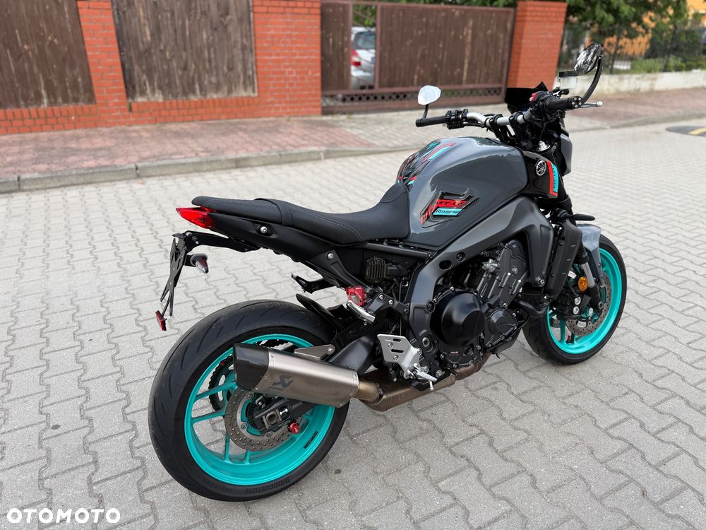 Yamaha MT - 12