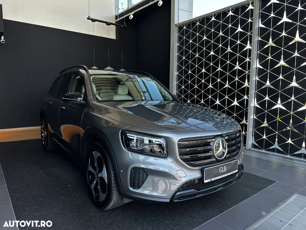 Mercedes-Benz GLB 220 4MATIC MHEV Aut. - 2