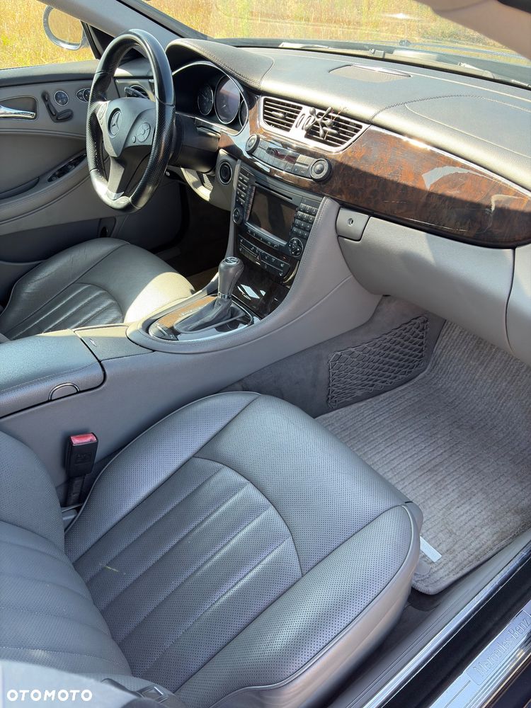 Mercedes-Benz CLS 320 CDI - 11