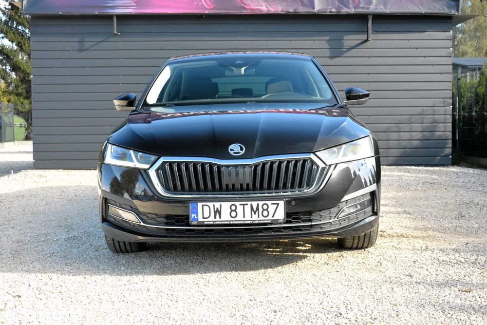 Skoda Octavia 2022 photo 2