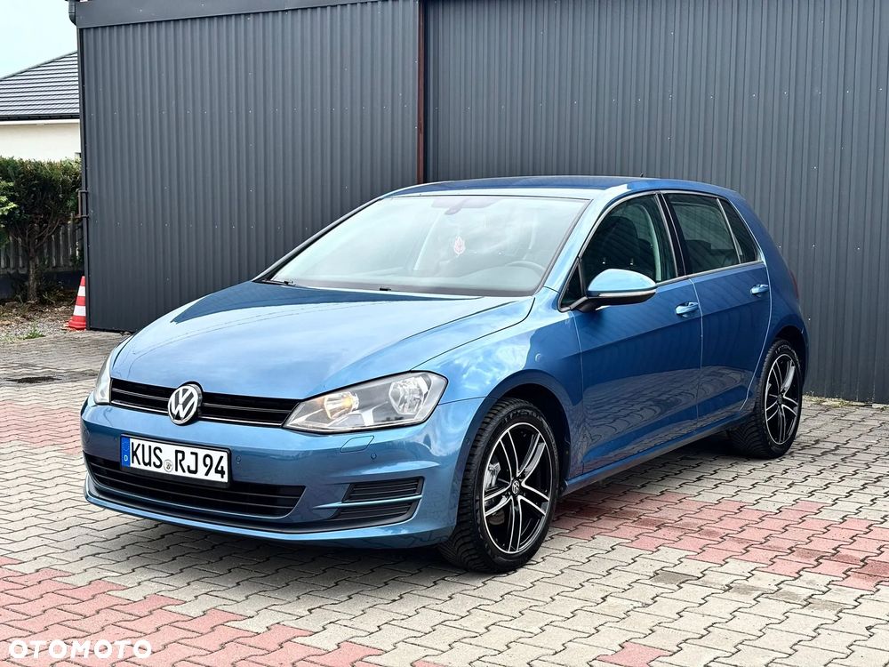 Volkswagen Golf 1.6 TDI BlueMotion Trendline - 4