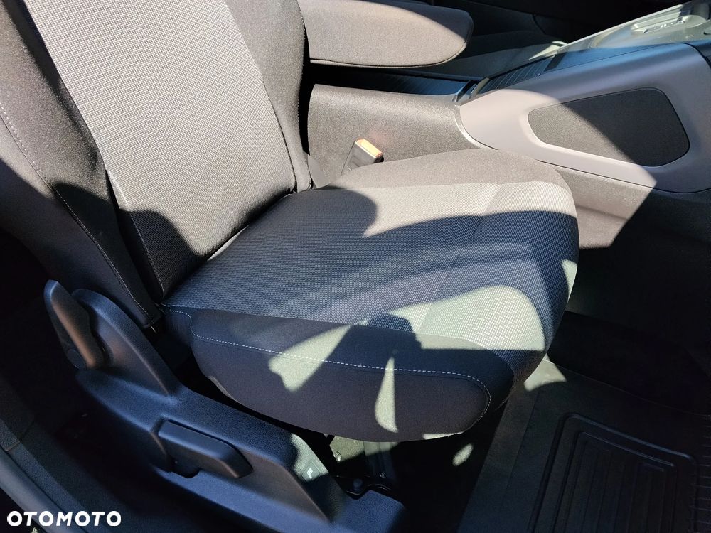 Toyota Proace City Verso 1.5 D-4D VIP - 23
