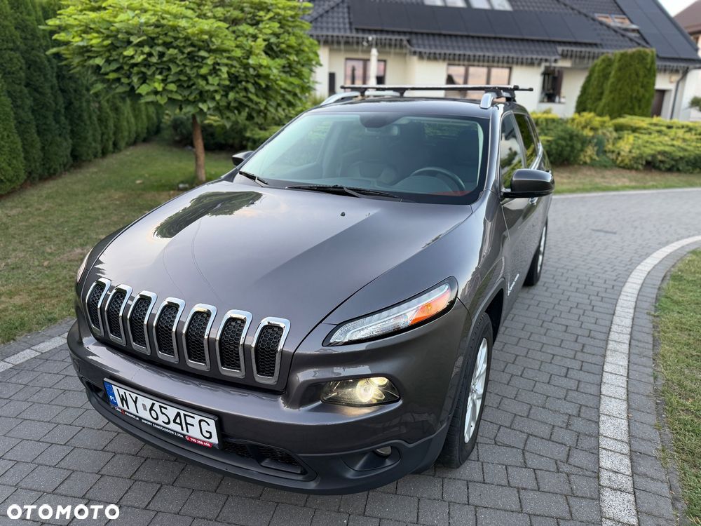 Jeep Cherokee - 13