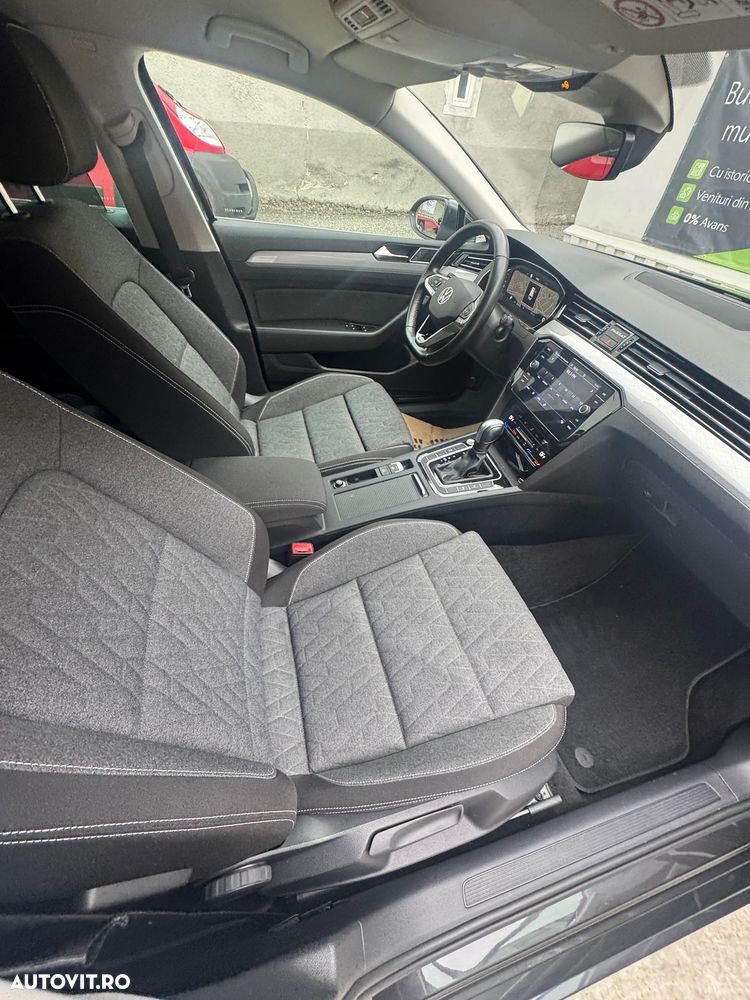 Volkswagen Passat - 5