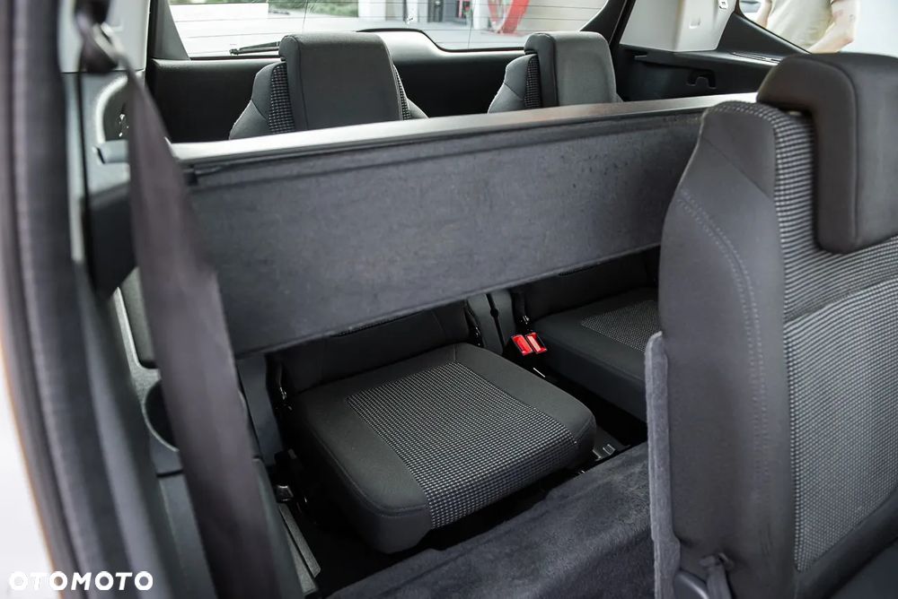 Peugeot 5008 1.6 HDi Business Line 7os - 29