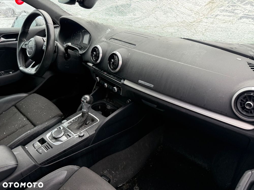 Audi A3 Sportback - 6