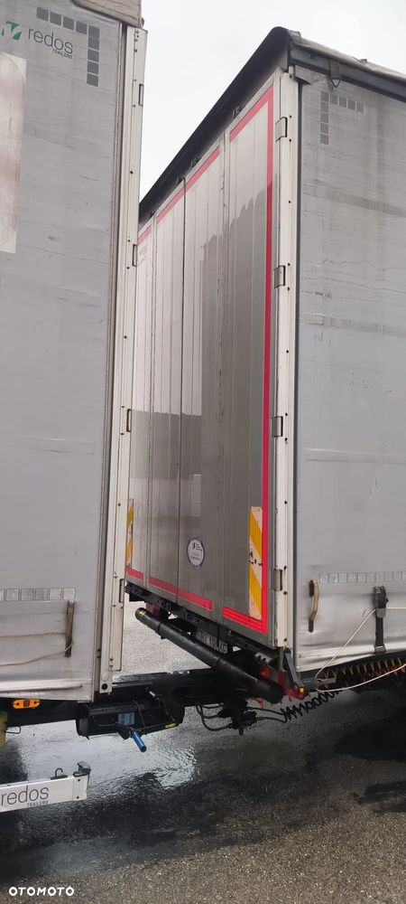 Mercedes-Benz ACTROS MP4 - 19