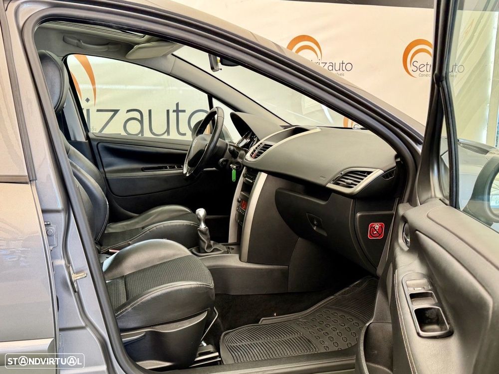 Peugeot 207 SW 1.6 HDi Outdoor - 10