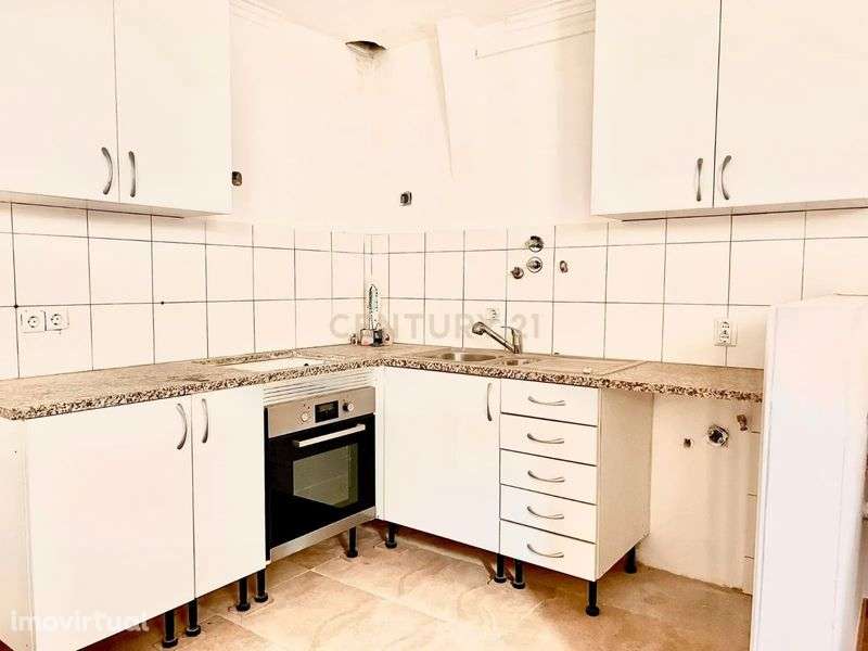 Conjunto de Apartamento e dois Armazens - Grande imagem: 5/8