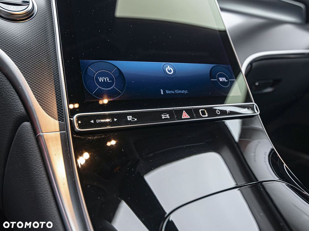 Mercedes-Benz GLC - 13