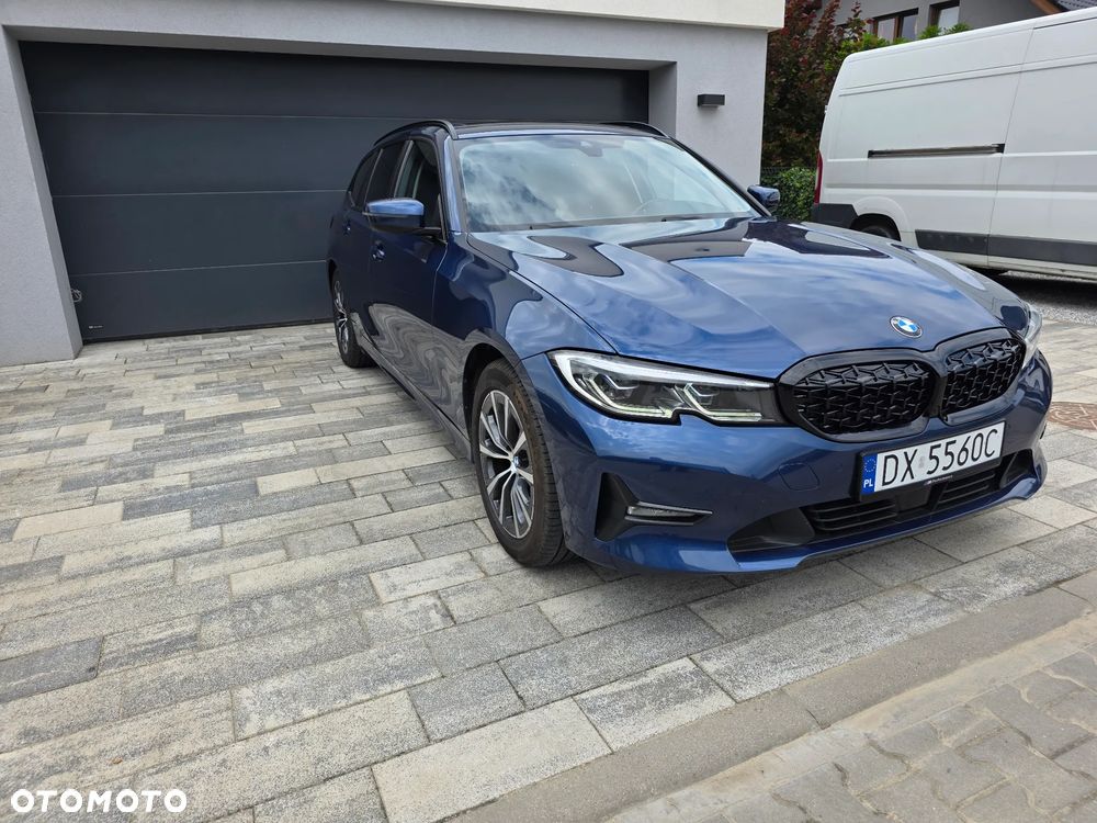 BMW Seria 3 318d mHEV M Sport - 3