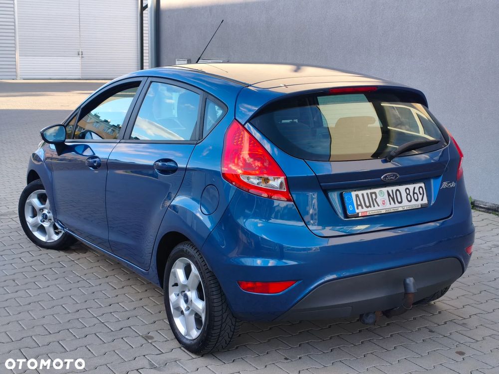 Ford Fiesta 1.25 Celebration - 5