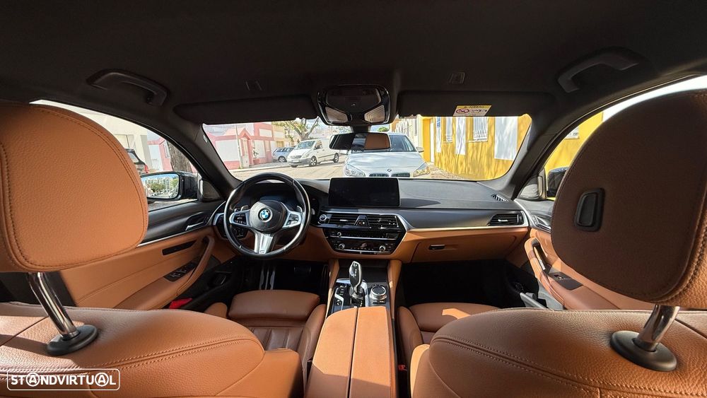BMW 530 e Pack M — fotografia 18